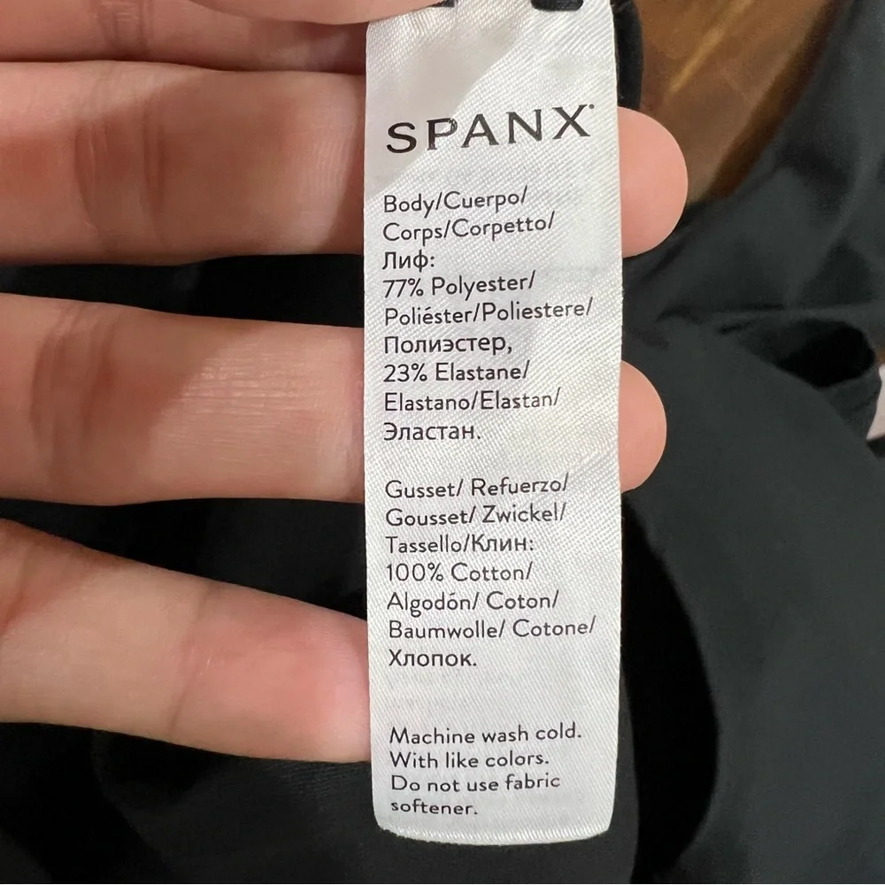 Spanx Suit Yourself Long Sleeve Thong Bodysuit Size 3X - Picture 6 of 9